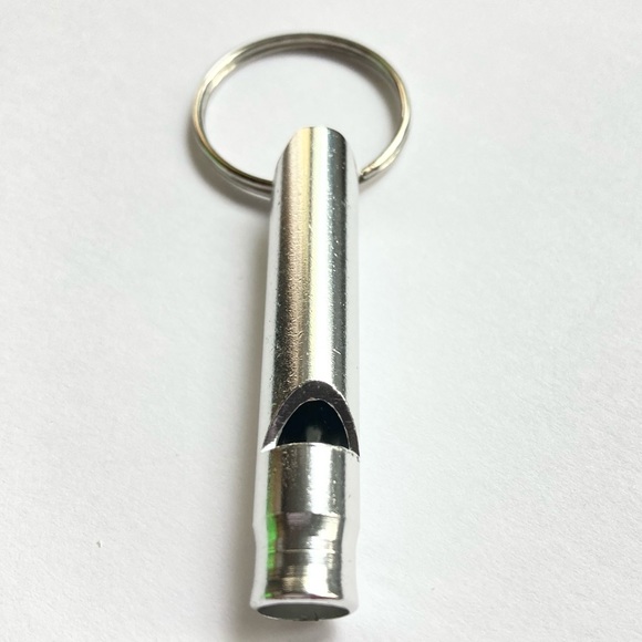 3 Whistles Keychain Key Chain Camping Hiking Lost Kids Personal Safety Adventure - Picture 3 of 11